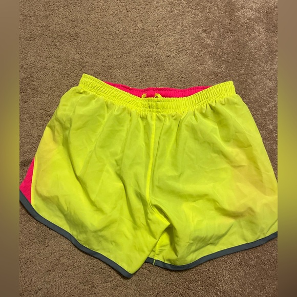 NEVER WORN- KIDS LARGE- Nike running shorts with insert - Picture 2 of 4